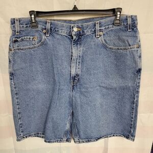 Levi Strauss & Co 550 Relaxed Fit 40